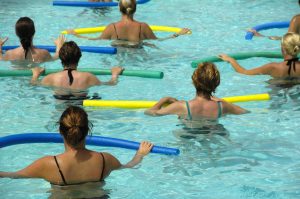 Aquagym-deporte-piscina-moralzarazal